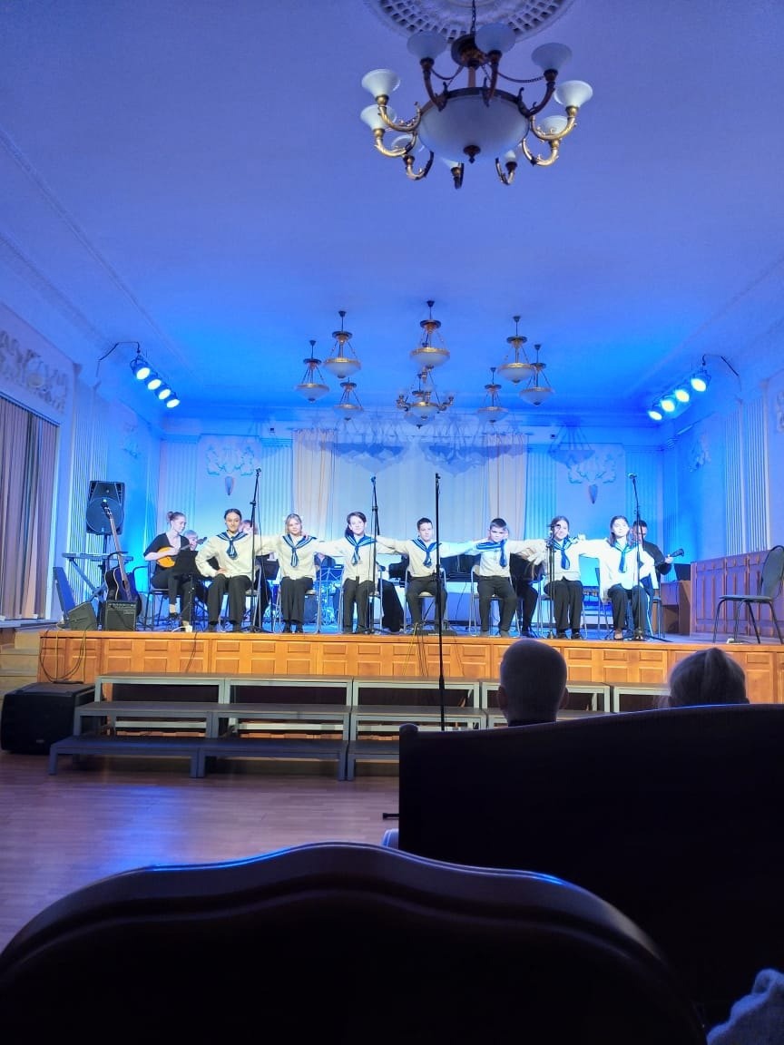 В детской школе искусств им. Мусоргского состоялся благотворительный концерт, посвященный Дню защитника Отечества 
