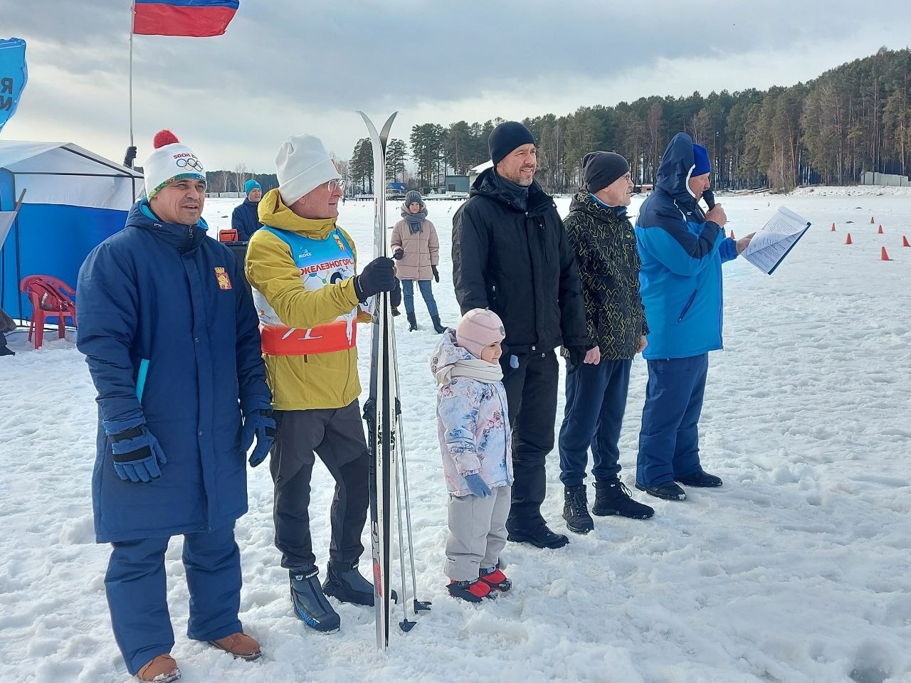 Лыжня России 2024 🎿 в Железногорске прошел праздник спорта для всей семьи