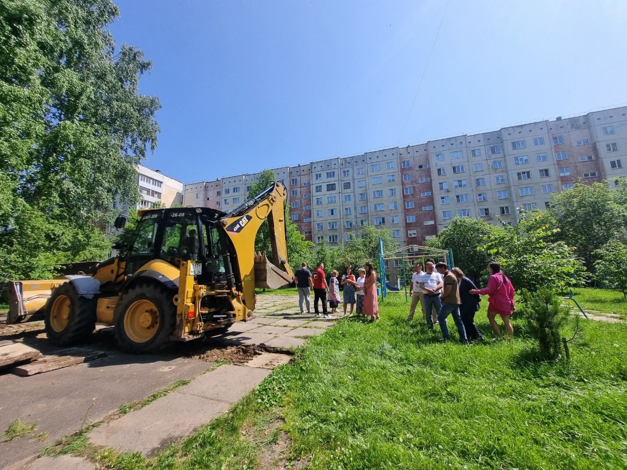 «Формирование комфортной городской среды» во дворах стартовало 